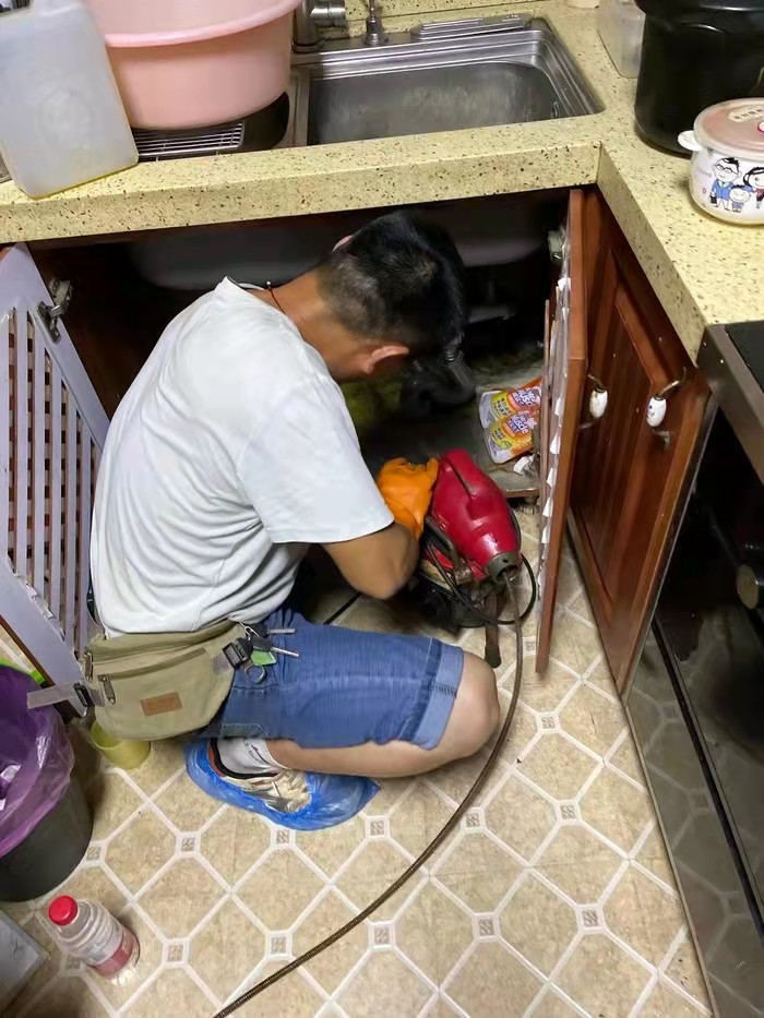 白碱滩通下水道